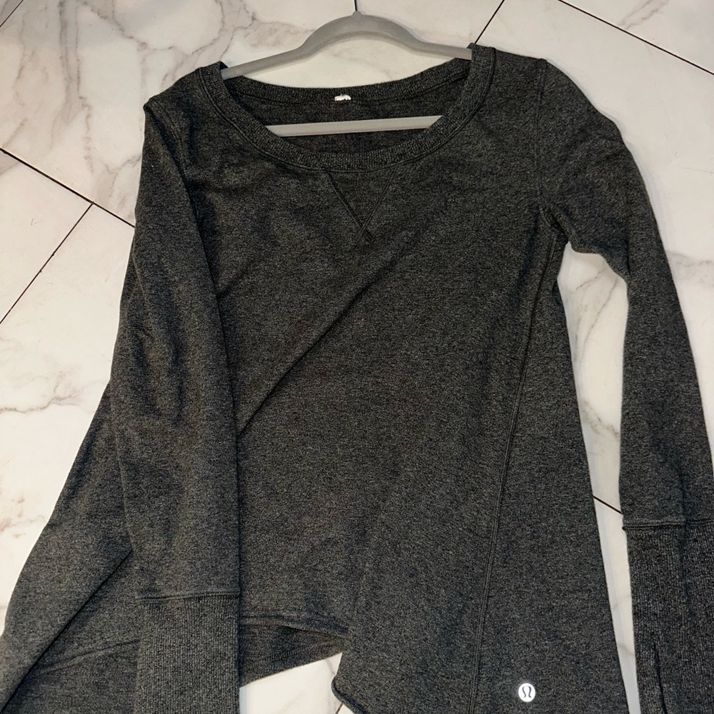 lululemon athletica Gray tea pullover Long Sleeve Asymmetrical Blouse